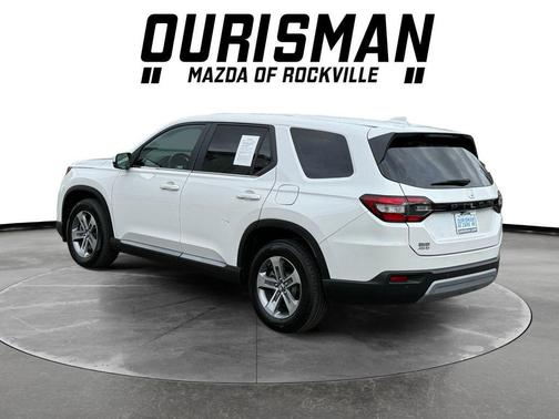Platinum White Pearl 2023 Honda Pilot AWD EX-L 7 Passenger