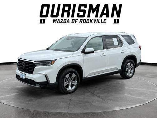 Platinum White Pearl 2023 Honda Pilot AWD EX-L 7 Passenger