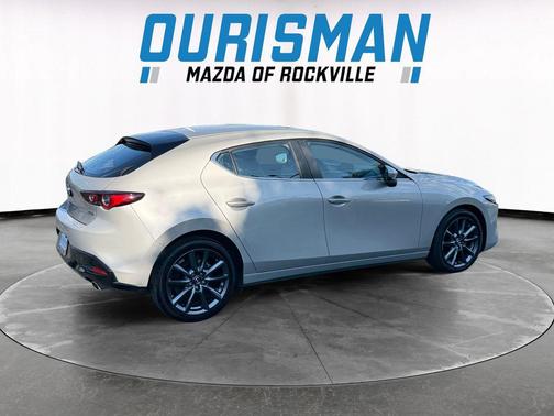 2022 Mazda Mazda3 FWD w/Preferred Package