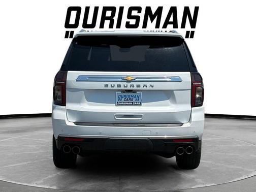 Pearl 2024 Chevrolet Suburban High Country