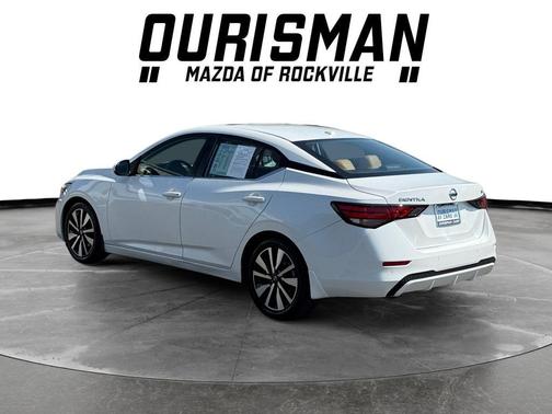 Aspen White TriCoat Pearl 2022 Nissan Sentra SV