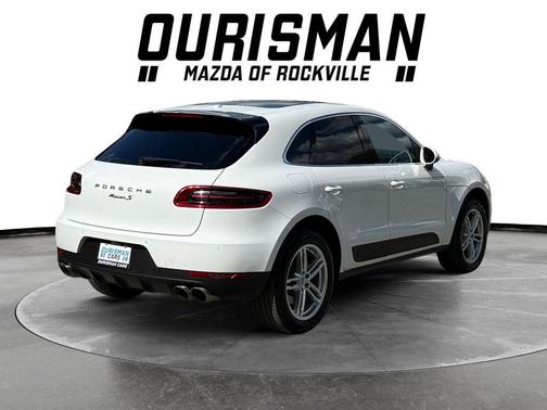 White 2016 Porsche Macan Macan S