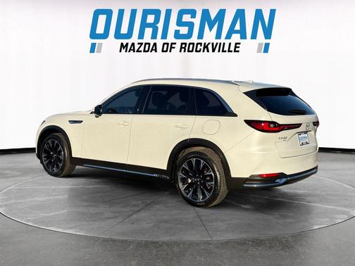 2024 Mazda CX-90 PHEV Premium Plus