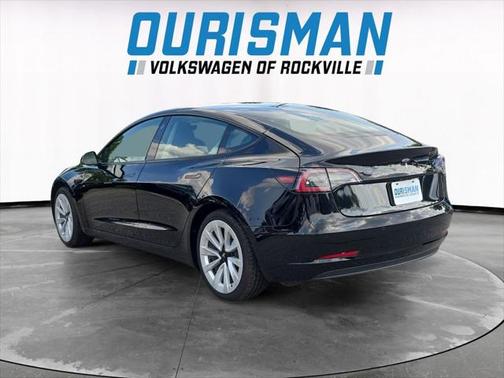 2022 Tesla Model 3 Standard Range