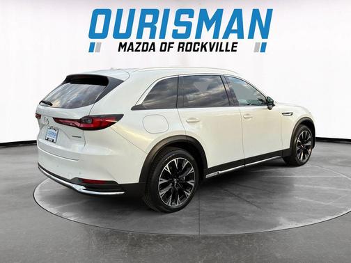 2024 Mazda CX-90 PHEV Premium