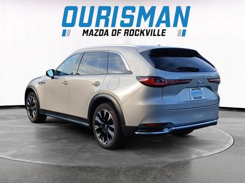 2024 Mazda CX-90 PHEV Premium Plus