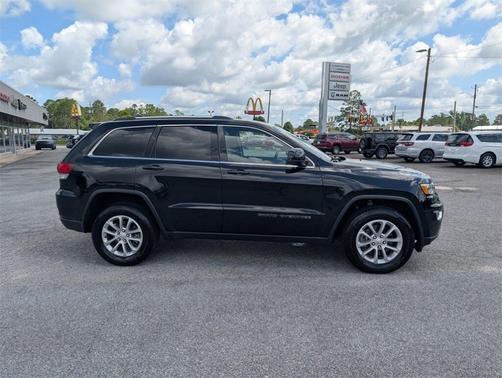 2021 Jeep Grand Cherokee Laredo E
