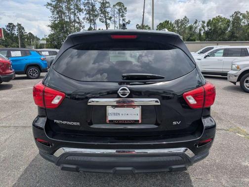 Magnetic Black Pearl 2020 Nissan Pathfinder SV