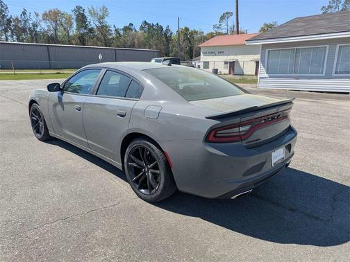 2018 Dodge Charger SXT Plus