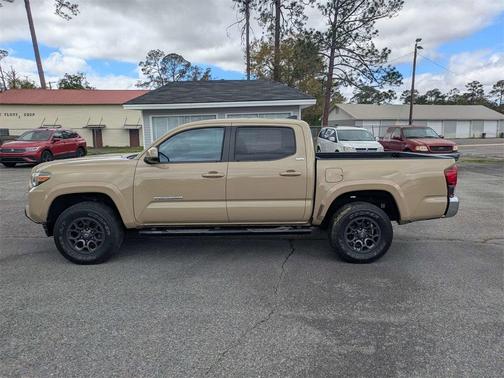 2018 Toyota Tacoma SR5