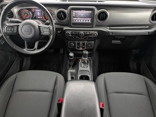 2022 Jeep Gladiator Sport