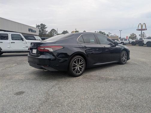 2021 Toyota Camry XLE