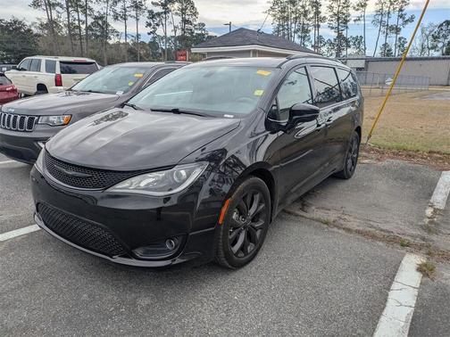 2019 Chrysler Pacifica Limited