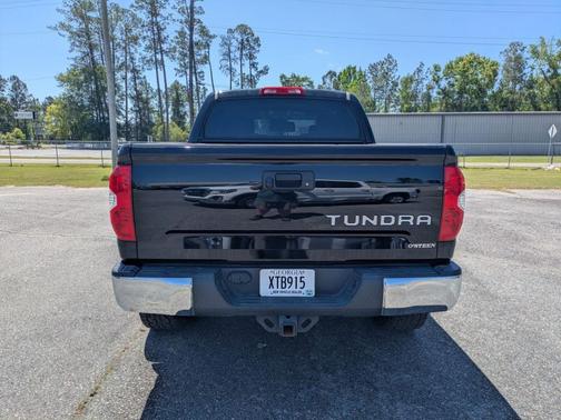 2016 Toyota Tundra SR5