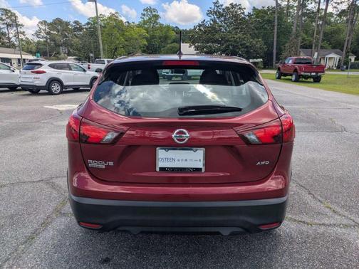 Scarlet Ember 2019 Nissan Rogue Sport S