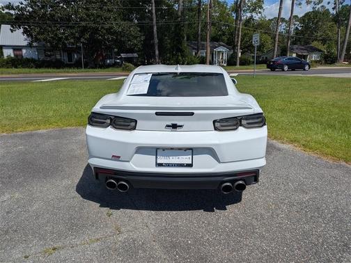 2021 Chevrolet Camaro LT1
