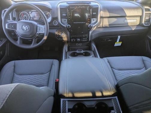 Granite Crystal Clearcoat Metallic 2026 RAM 1500 Big Horn