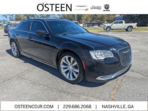 2016 Chrysler 300 Limited