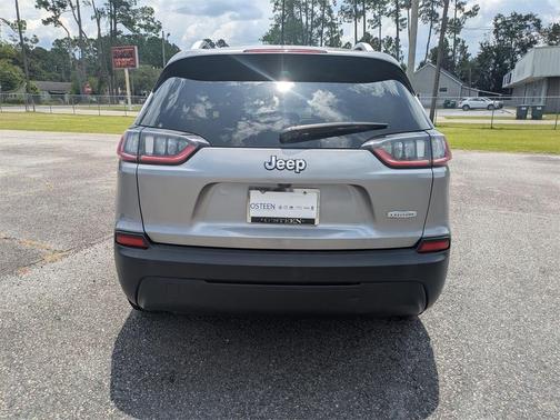 2021 Jeep Cherokee Latitude