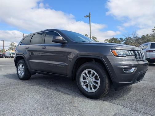 2019 Jeep Grand Cherokee Laredo E