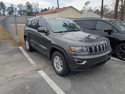 2019 Jeep Grand Cherokee Laredo E