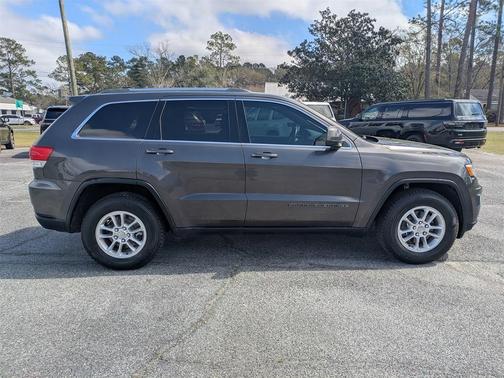 2019 Jeep Grand Cherokee Laredo E