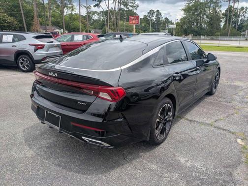 Ebony Black 2022 Kia K5 GT-Line