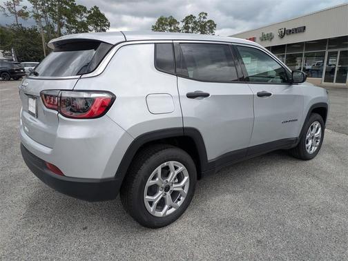 2025 Jeep Compass Sport