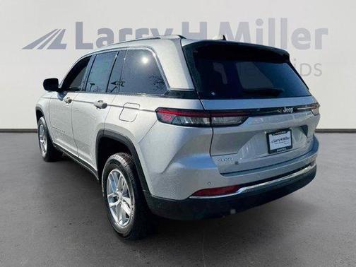 2025 Jeep Grand Cherokee Laredo X