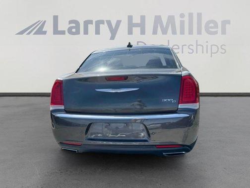 2017 Chrysler 300C Base