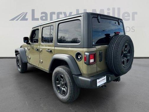 2025 Jeep Wrangler Sport