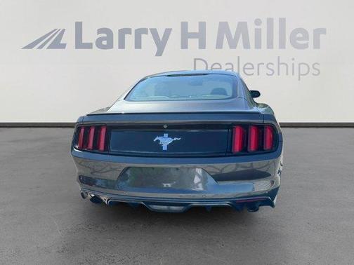 2015 Ford Mustang V6