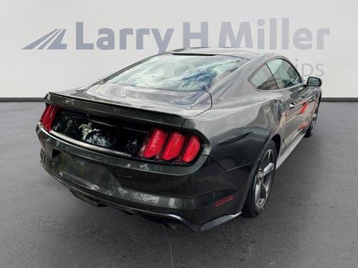 2015 Ford Mustang V6