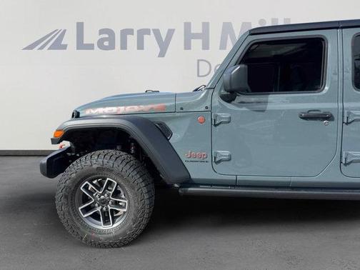 2025 Jeep Gladiator Mojave