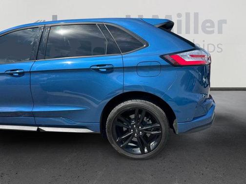 2019 Ford Edge ST