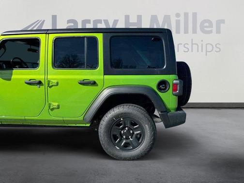 2025 Jeep Wrangler Sport