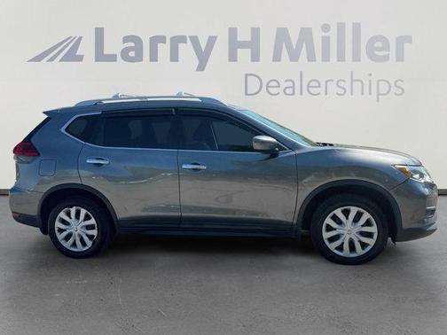 2017 Nissan Rogue S