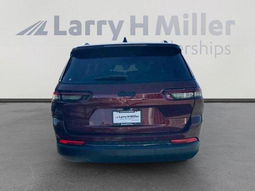 2025 Jeep Grand Cherokee L Laredo