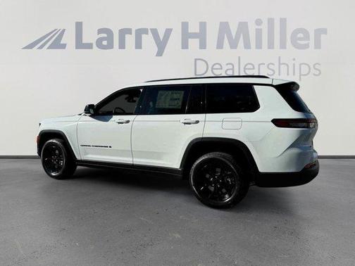 2025 Jeep Grand Cherokee L Laredo