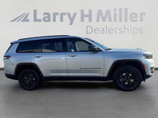 2025 Jeep Grand Cherokee L Laredo