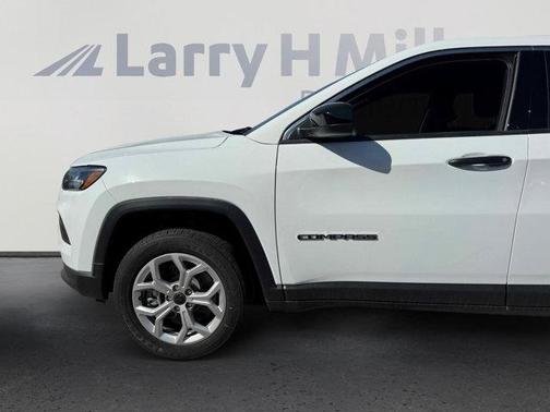 2025 Jeep Compass Sport