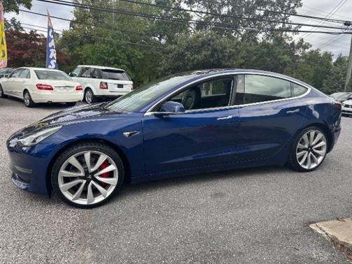 2018 Tesla Model 3 Performance