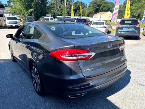 2019 Ford Fusion SE