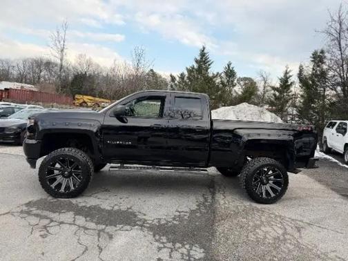 2018 Chevrolet Silverado 1500 Custom