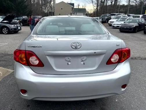 2010 Toyota Corolla LE