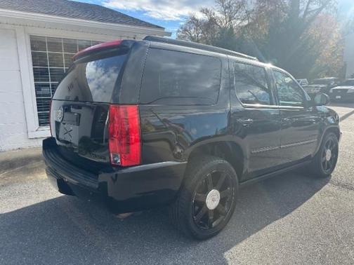 2012 Cadillac Escalade Luxury
