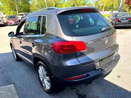 2016 Volkswagen Tiguan SE