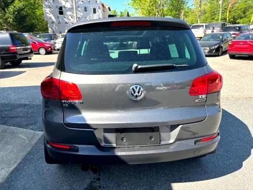 2016 Volkswagen Tiguan SE