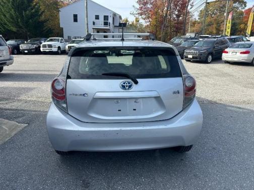 2014 Toyota Prius c Four