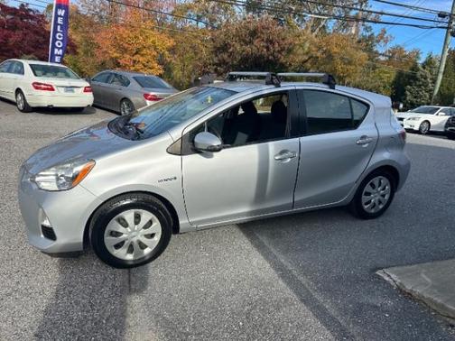 2014 Toyota Prius c Four